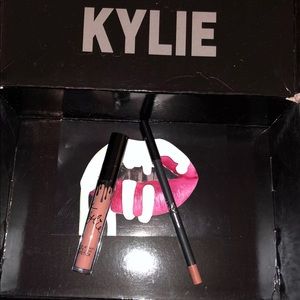 Kylie Jenner Lip Kit